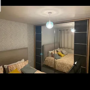 Dengenzy House Homestay Leeds (West Yorkshire)